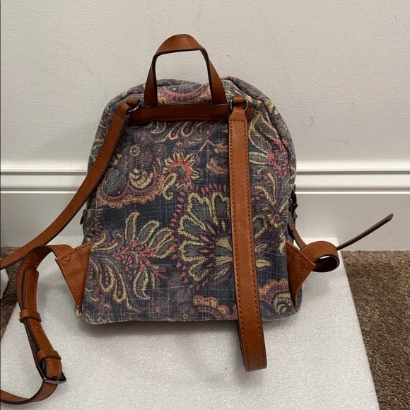 Splendid Floral Patterned Canvas mini backpack - Picture 2 of 8
